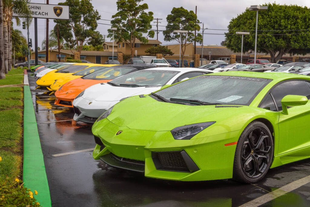 Lamborghinis parked outside the Lamborghini Newport Beach dealership