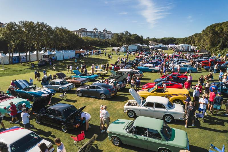 Rows of classic cars lined up for the Amelia Concours