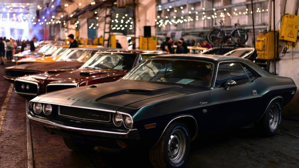 dodge challenger andother muscle cars