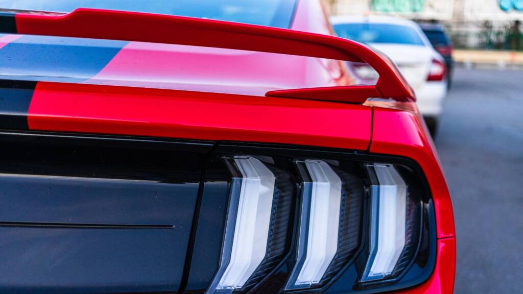 rear of ford mustang
