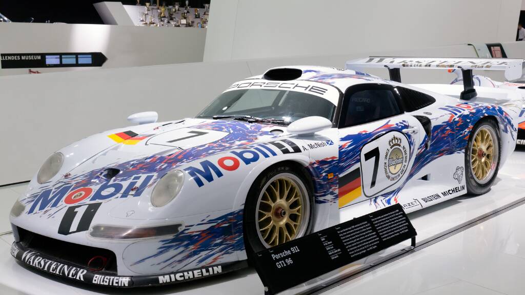 Porsche 911 GT1 Straßenversion