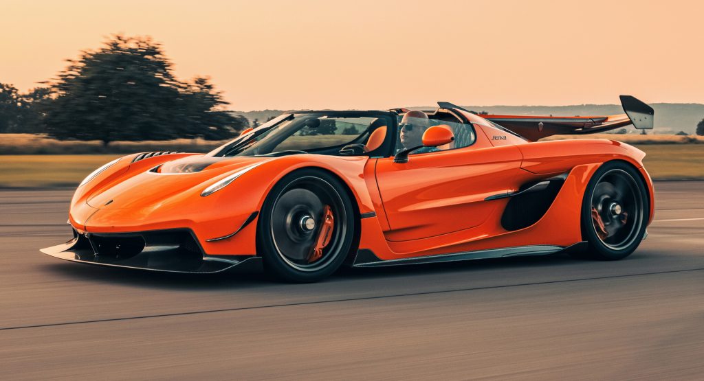 2023-mclaren-artura