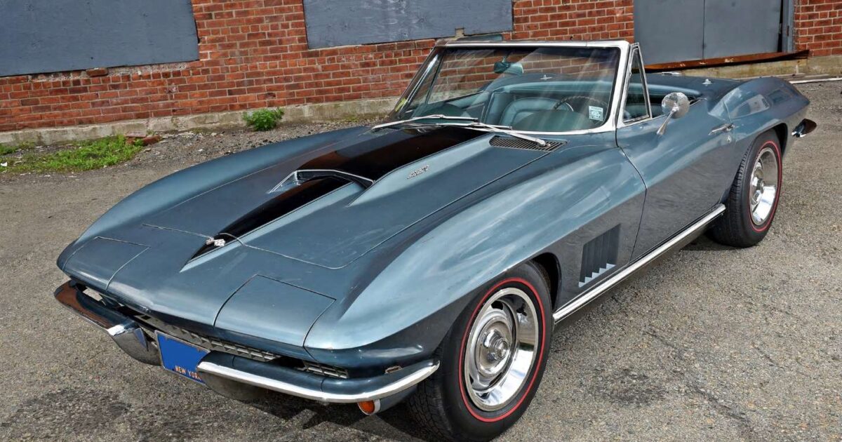 Chevrolet Corvette classic car