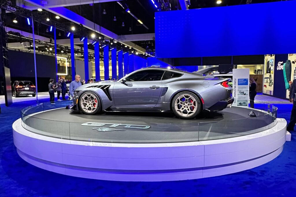 fords new mustang gtd