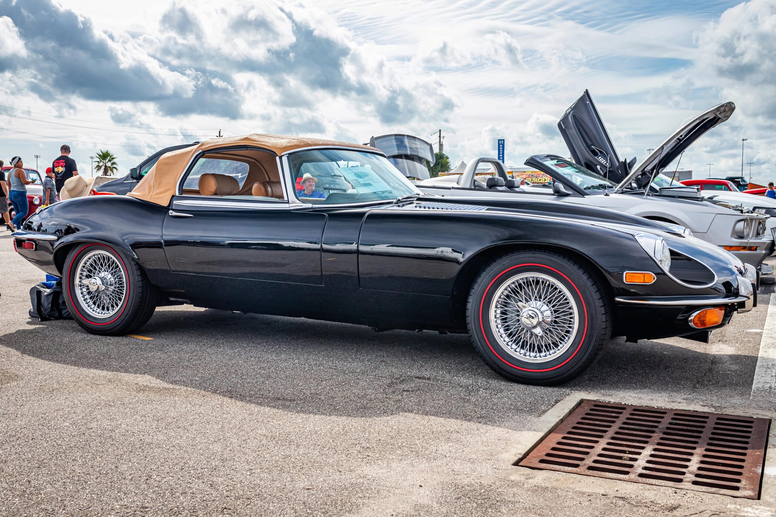 1973 Jaguar XKE E-type classic car