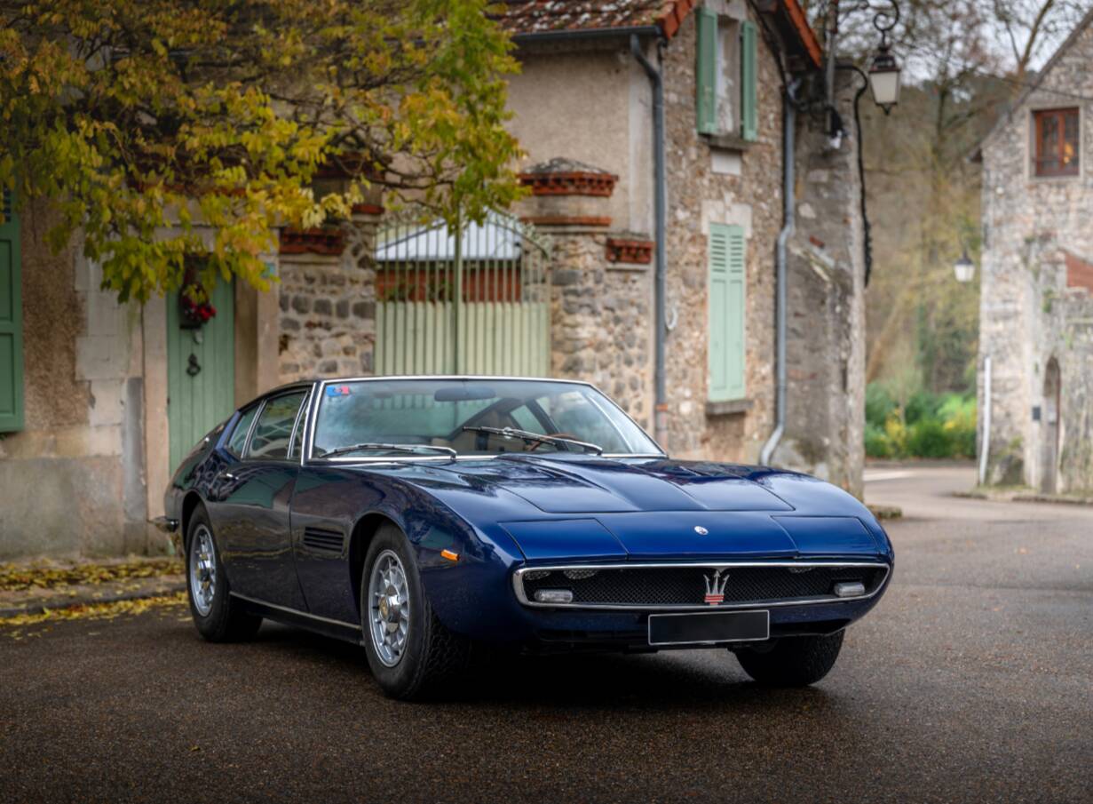 Blue classic Maserati Ghibli