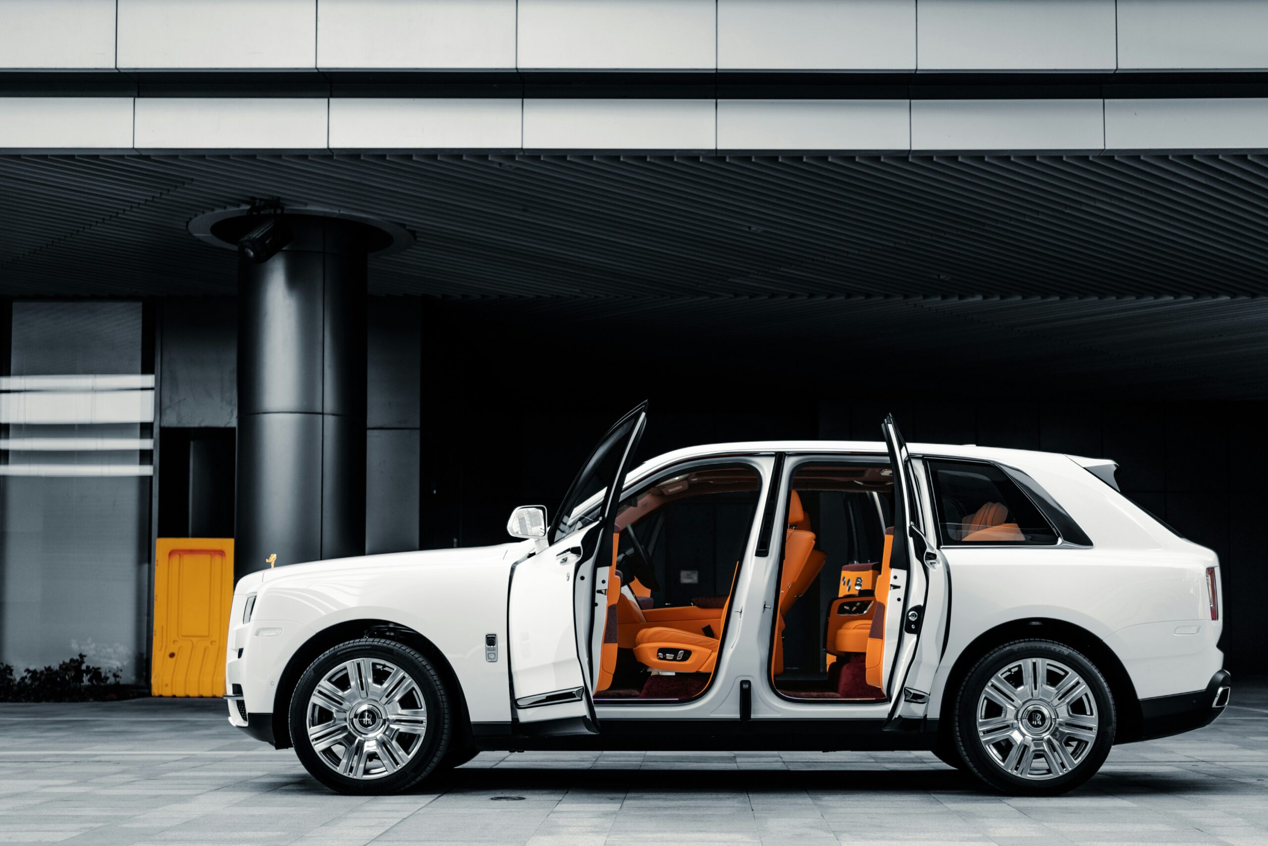 rolls royce iconic